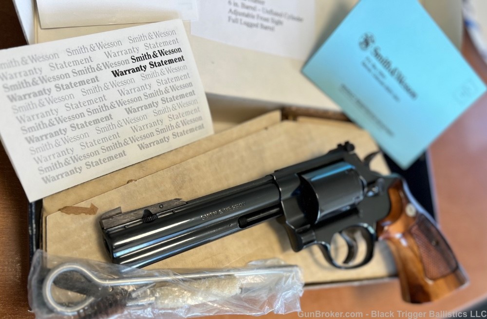 Smith and Wesson model 29-3 Lew Horton PRE LOCK No/Reserve-img-2