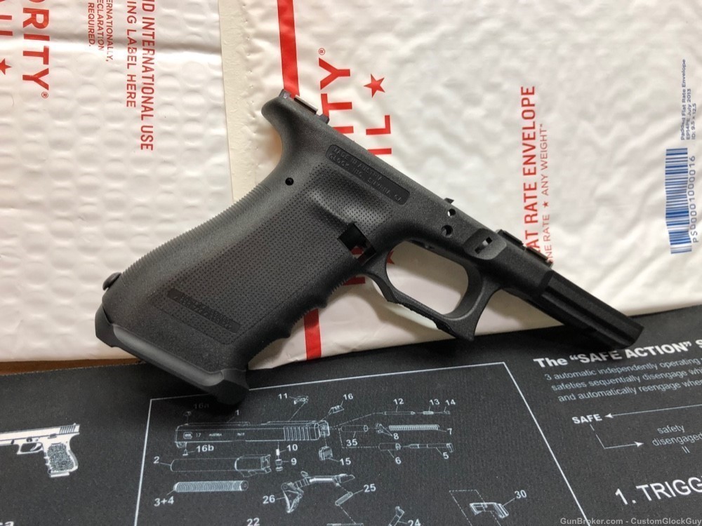 Rare Zev RTF2 Glock 17 Frame with Magwell & Double Undercut G17 9mm 40 RTF -img-0