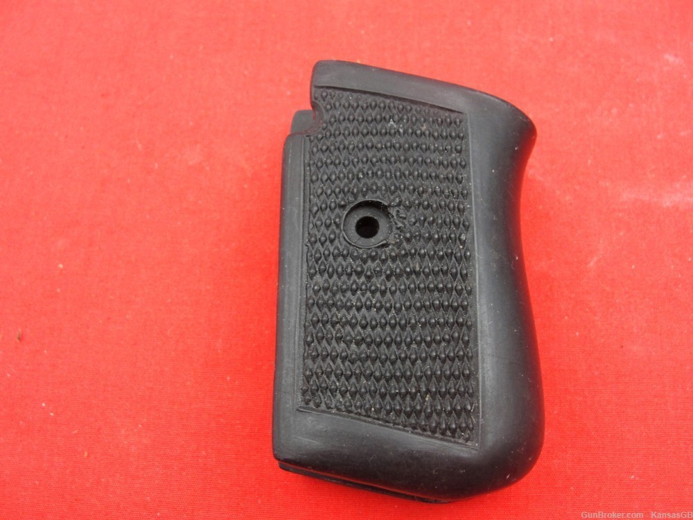 Mauser 1914 32 black plastic repro grips-img-0