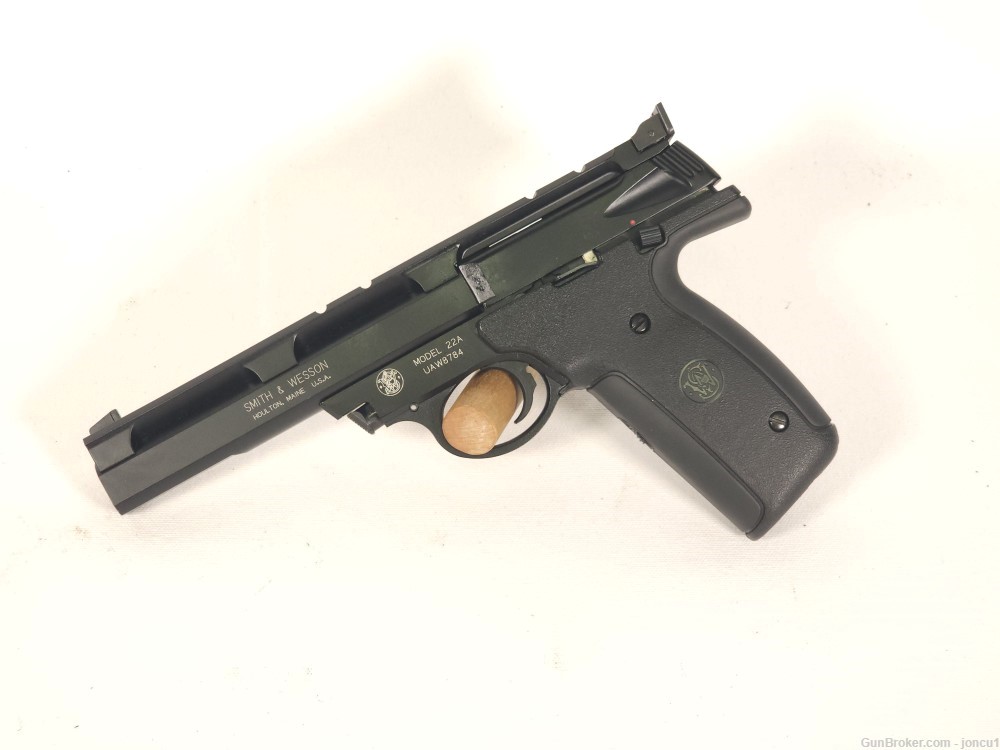 Used Smith and Wesson 22A pistol-img-1