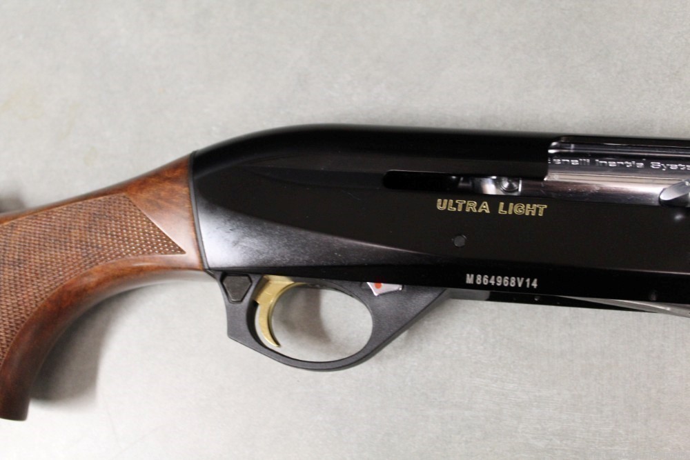 Benelli Ultra Light 12-gauge, 2 3/4 or 3 inch, 26-inch barrel, Excellent-img-12