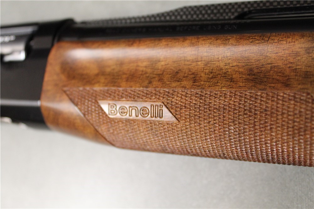 Benelli Ultra Light 12-gauge, 2 3/4 or 3 inch, 26-inch barrel, Excellent-img-16