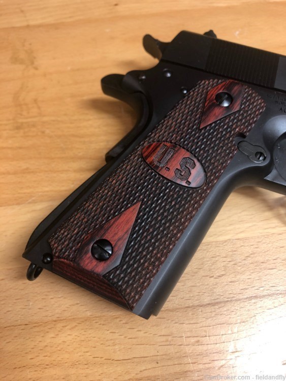 Auto-Ordinance 1911A1 blued #80 with wood grips-img-13