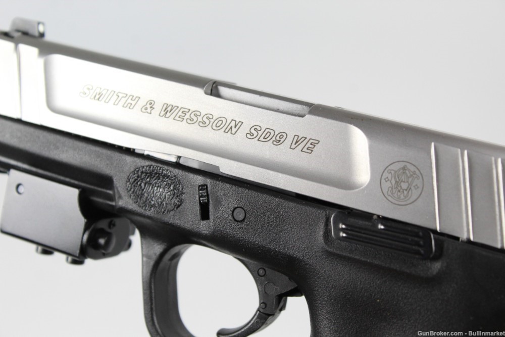 Smith and Wesson S&W SD9 VE Compact 9mm Pistol-img-21
