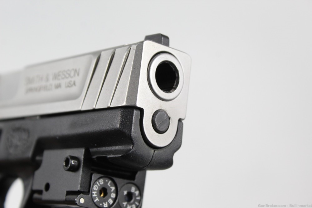 Smith and Wesson S&W SD9 VE Compact 9mm Pistol-img-16
