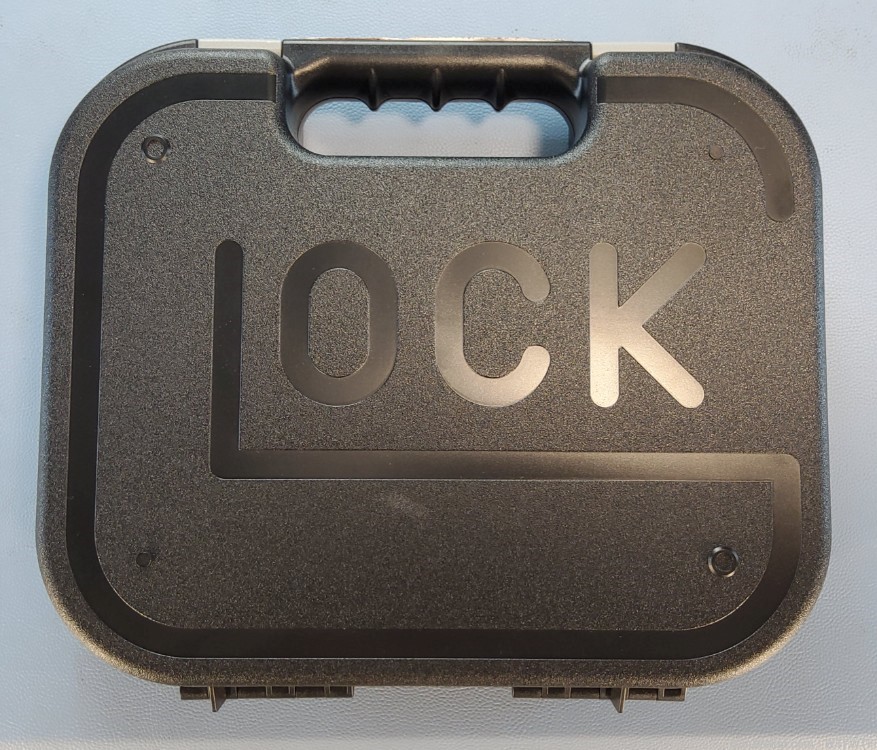 New Glock G22 Gen4 4.49" Barrell. 40 S&W 15 Round Mags NO CC FEES -img-13