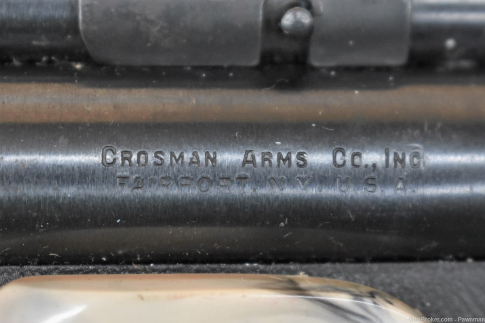 Crosman "Shooting outfit" w/Model 150 & steel case/target-img-7