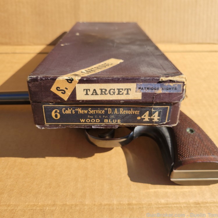 Excellent Colt Target New Service 44 Russian and Spec in box-img-10