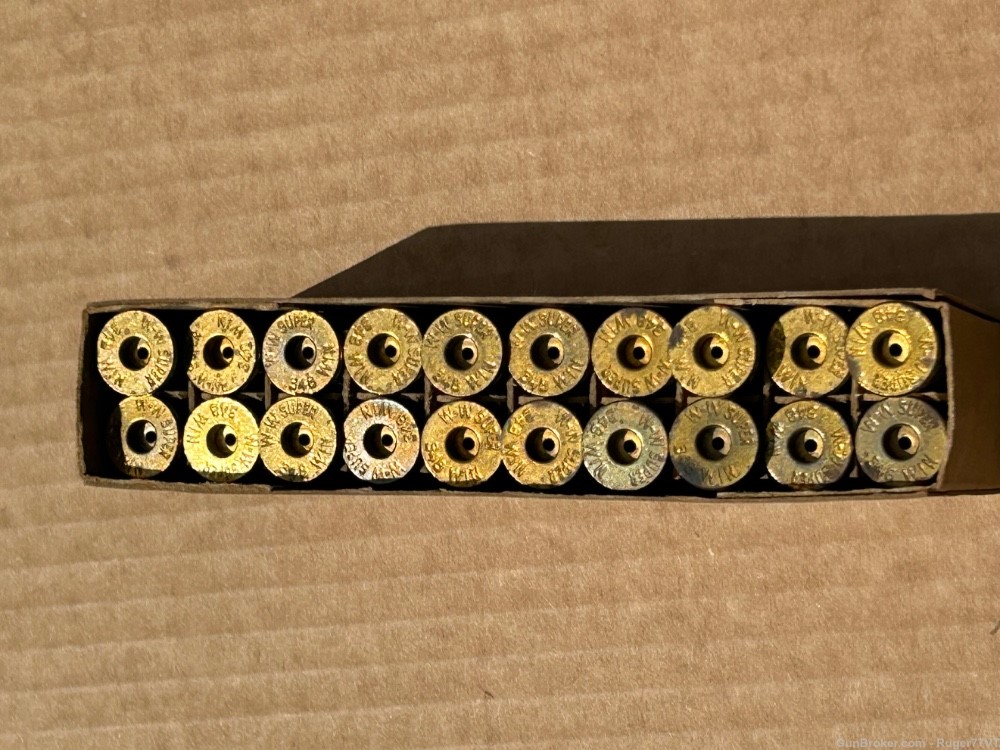 348 Winchester brass new old stock 20 pieces-img-1