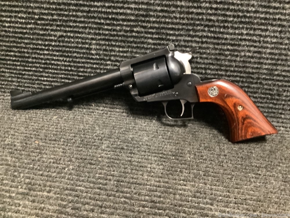 Ruger New Model Super Blackhawk Revolver 44 Magnum-img-2