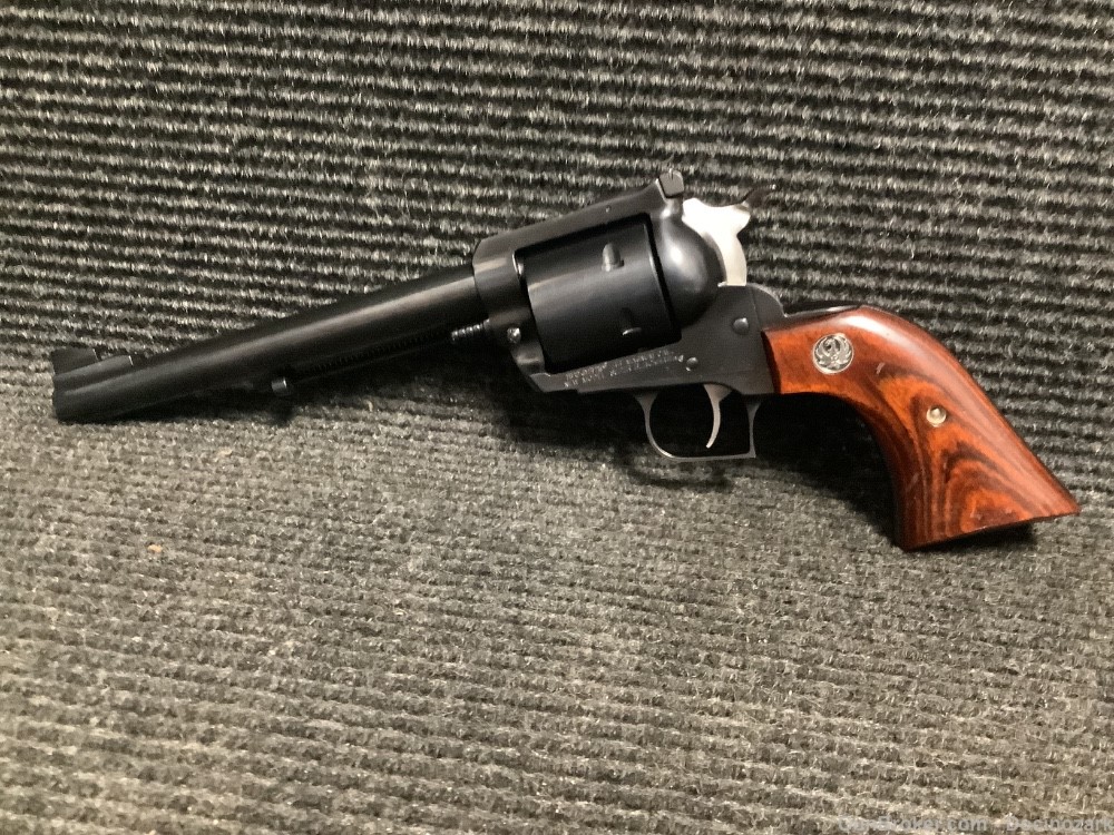 Ruger New Model Super Blackhawk Revolver 44 Magnum-img-1