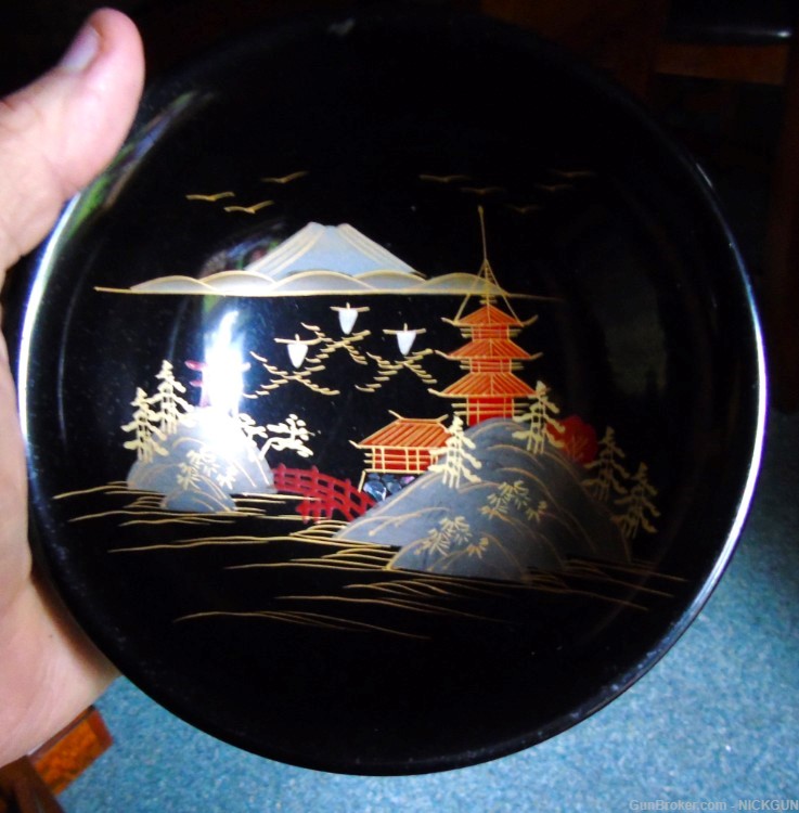 Vintage Japanese Black lacquer hand painted Tea bowl.-img-3
