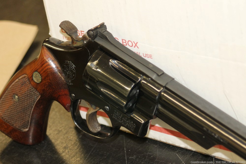Smith and Wesson model 57 no dash 8 3\8" barrel,full target, Beautiful!-img-3