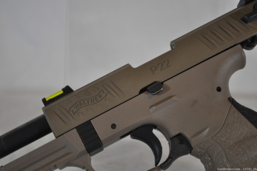 Walther P22 - EUC - 2 Magazines-img-1