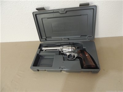 Vaquero 45 Colt 4 5/8” Hi Polished Stainless Steel CCG Action Job Box .45LC