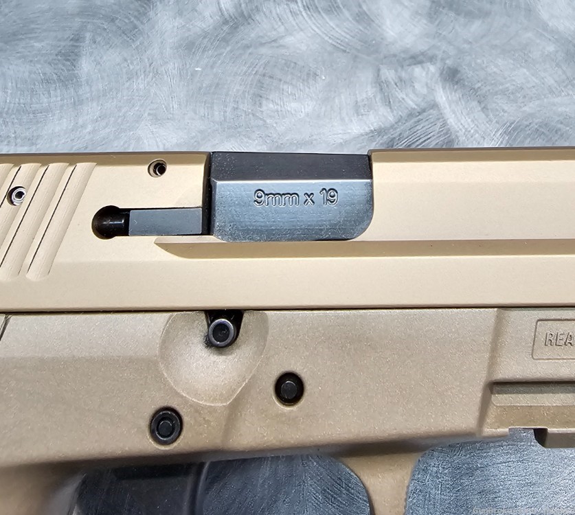 Sig Sauer Model SP2022 9mm Semi-auto Pistol W/Box & 2 Mags NICE -img-10