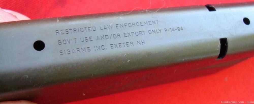 SIG/Sauer P226 Factory 9mm Magazine LE/GOV'T 1994-2004 Warning Stamped MW-img-9