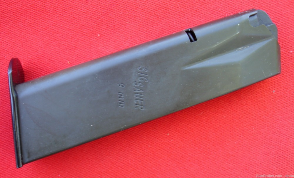 SIG/Sauer P226 Factory 9mm Magazine LE/GOV'T 1994-2004 Warning Stamped MW-img-3