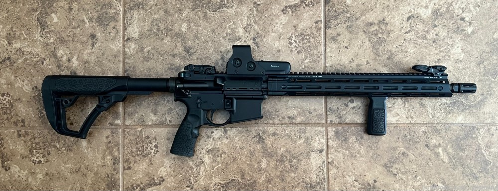 Daniel Defense AR15 DDM4 V7 LW, 5.56 NATO, EOtech Sights, Custom Trigger-img-0