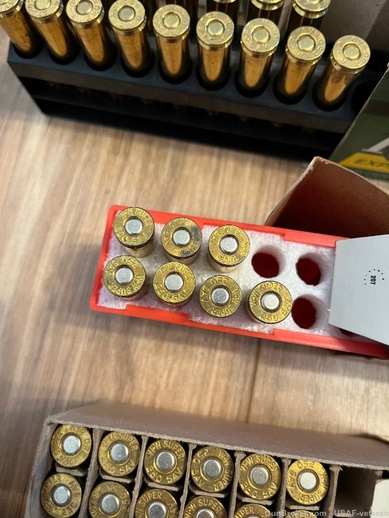 Savage Winchester Remington 250 250-300 brass bullets ammunition 217 pcs-img-15