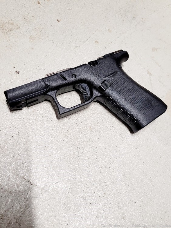 Glock 43X MOS Frame New With Box And 2 Magazines-img-2