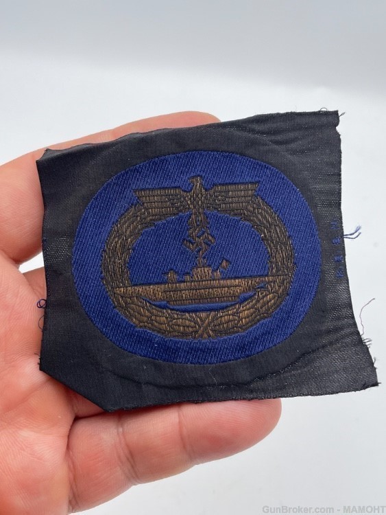 WW2 German U-BOAT KM Badge in Cloth medal uniform Navy Kriegsmarine-img-1
