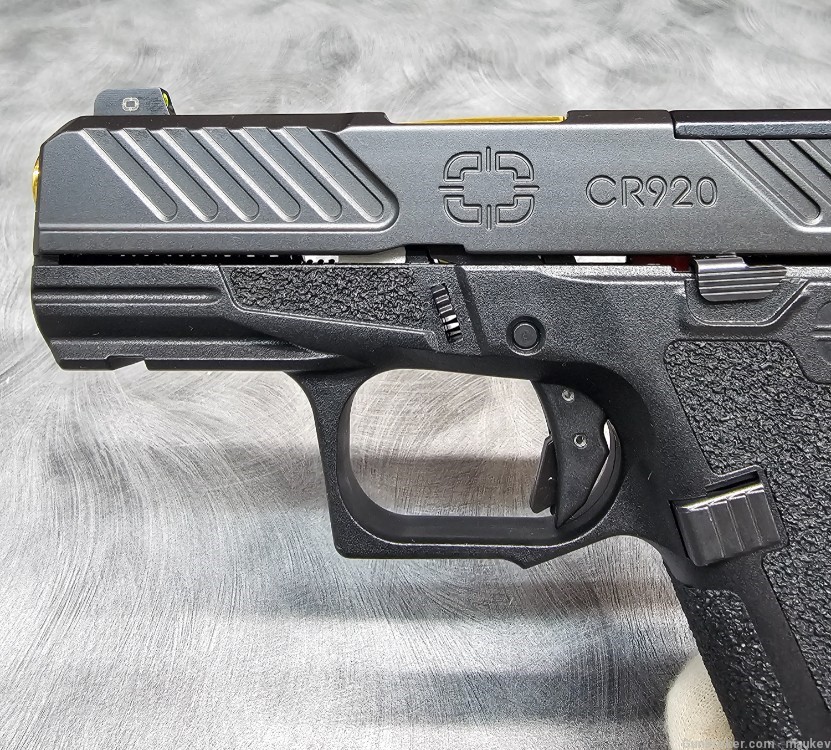 Shadow CR920 9mm Semi-auto Pistol W/3 Mags & Carry Bag-img-2
