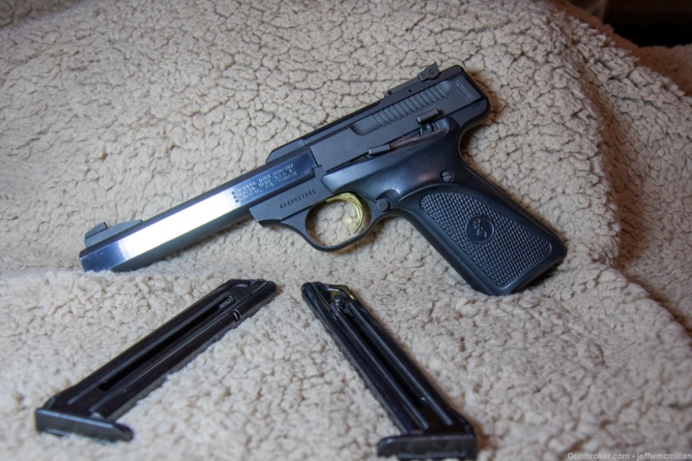 Browning Buck Mark .22LR semi-automatic pistol with Laser, two mags-img-4