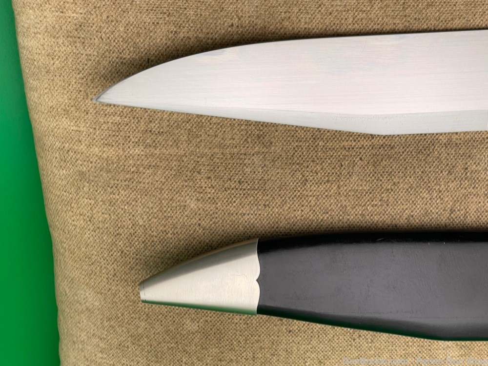 Roger M. Green Calaveras Bowie knife 8+-img-13