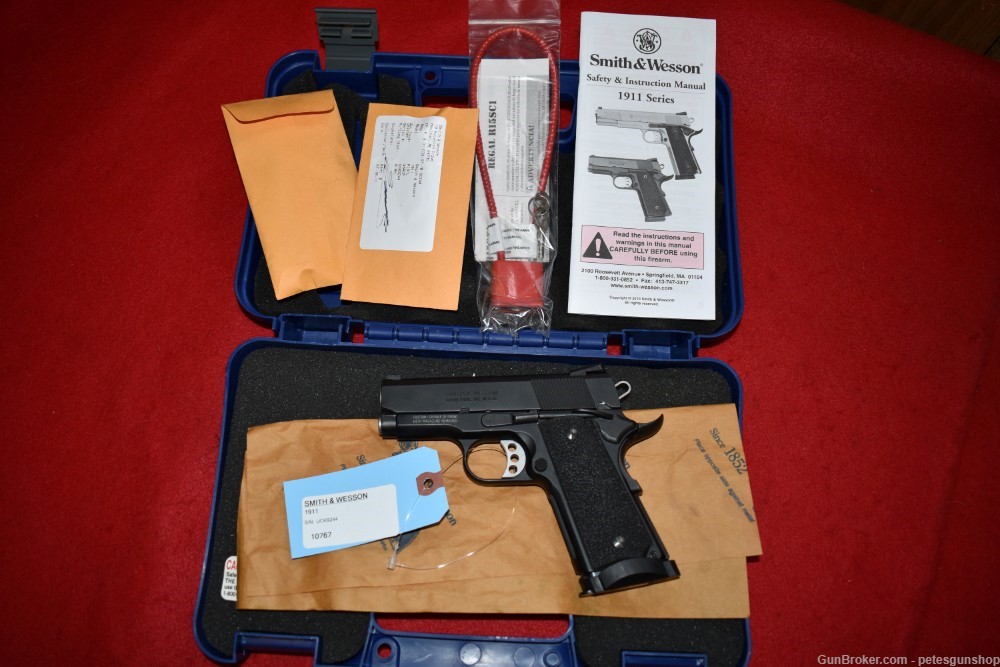Smith & Wesson Pro Series SW1911, 3" 45 ACP W/ Box NICE! PENNY START, MA OK-img-0