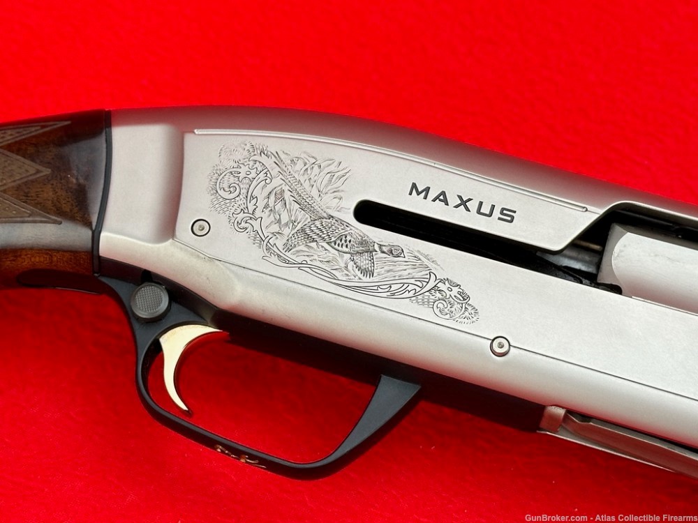 2010 Browning MAXUS 12GA Semi Auto Shotgun 28" - Factory Engraved & 2-TONE-img-21