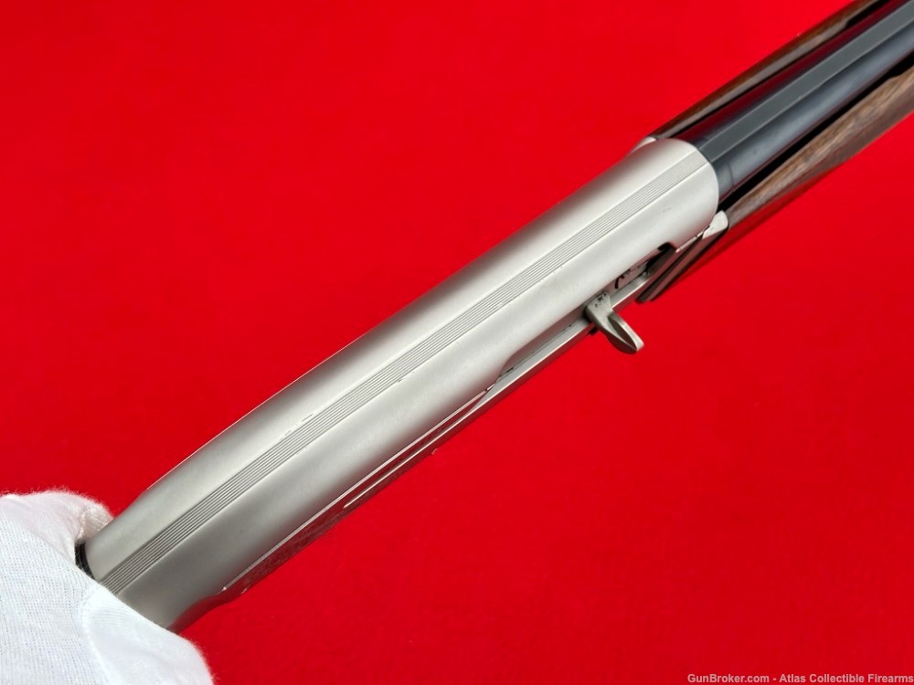2010 Browning MAXUS 12GA Semi Auto Shotgun 28" - Factory Engraved & 2-TONE-img-26