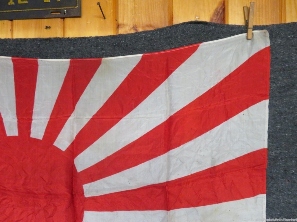 JAPANESE WWII NAVY RISING SUN SILK FLAG ORIGINAL PRE-1945 (RARE)-img-5