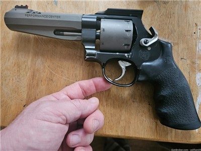 Smith & Wesson custom 327 JM .357 