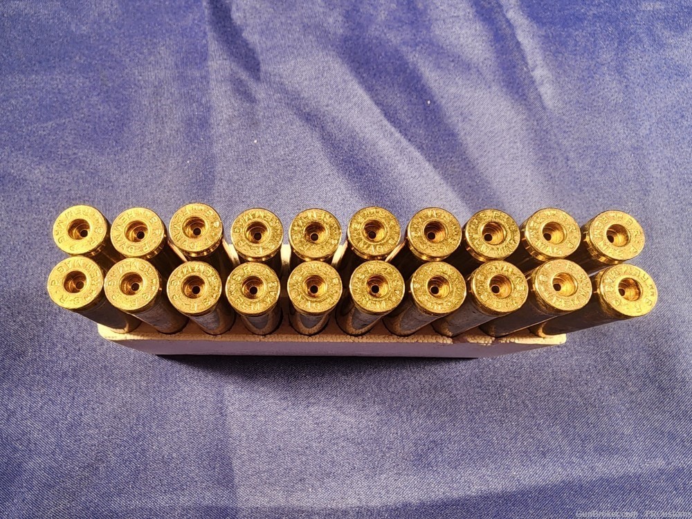 8 mm REMINGTON MAG - 20 Unprimed Cases - NOS Brass-img-3