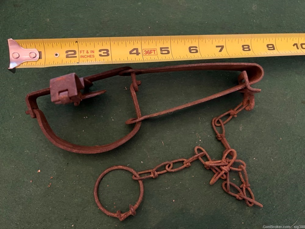 ANTIQUE SMALL STEEL ANIMAL TRAP-img-1