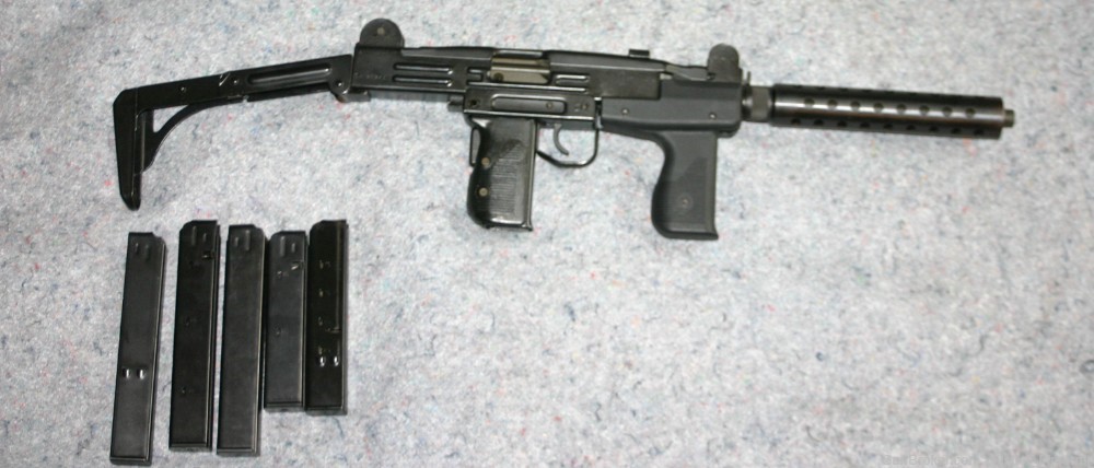 Uzi  Model A  9mm Carbine  Action Arms,  Comes with 8 Magazines & Mag Pouch-img-1