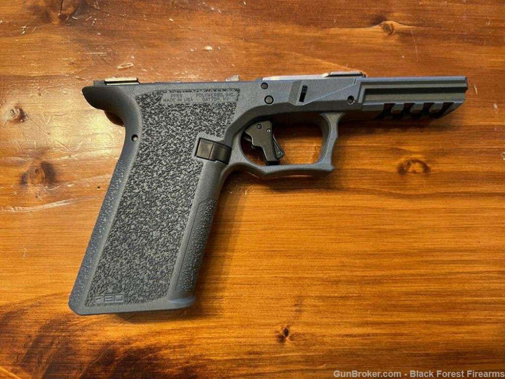Poly 80 Grey Glock 17 frame Full size and Complete with apex trigger-img-0