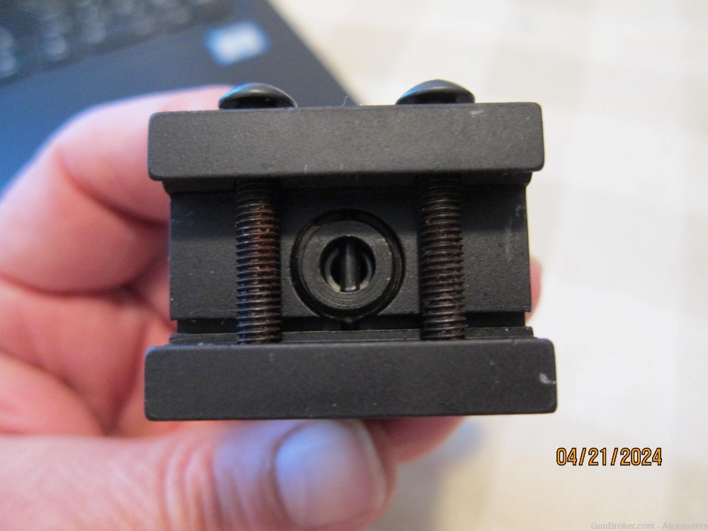 Yankee Hill Machine Detachable Fixed Rear Sight A2-Style AR-15 Flat-Top -img-4
