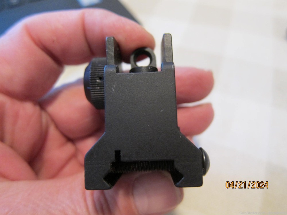 Yankee Hill Machine Detachable Fixed Rear Sight A2-Style AR-15 Flat-Top -img-3