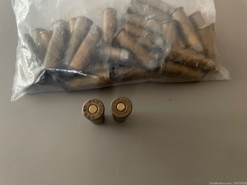 38-40 Winchester (31 rounds)-img-2