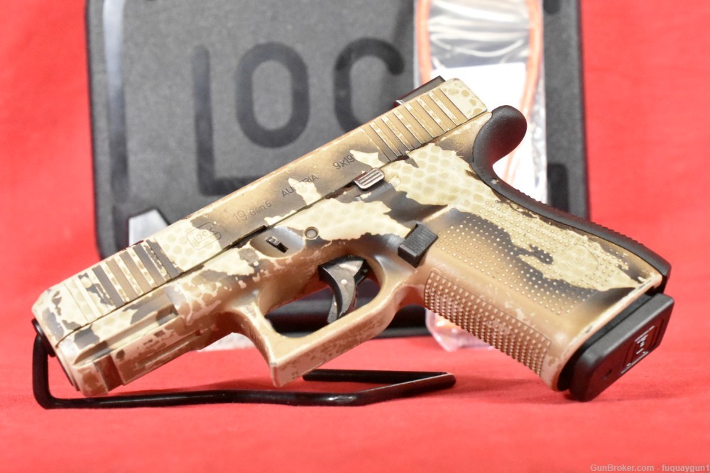 Glock 19 Gen5 Camo Painted 9mm-img-1