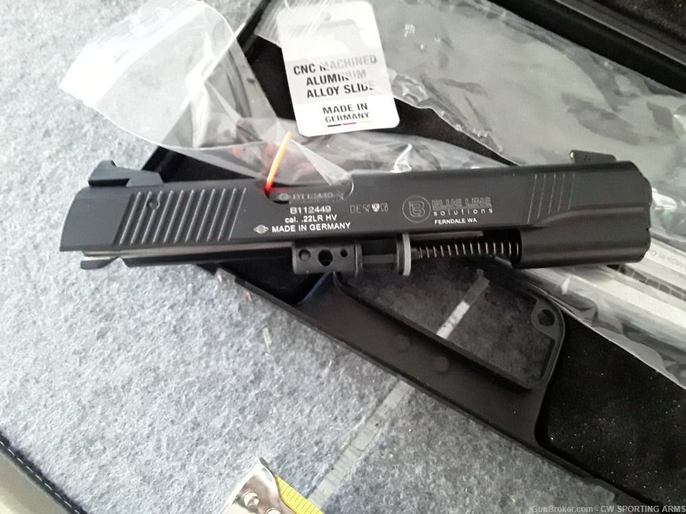 45ACP to 22LR 1911 FULL UPPER CONVERION new in hard case-img-0
