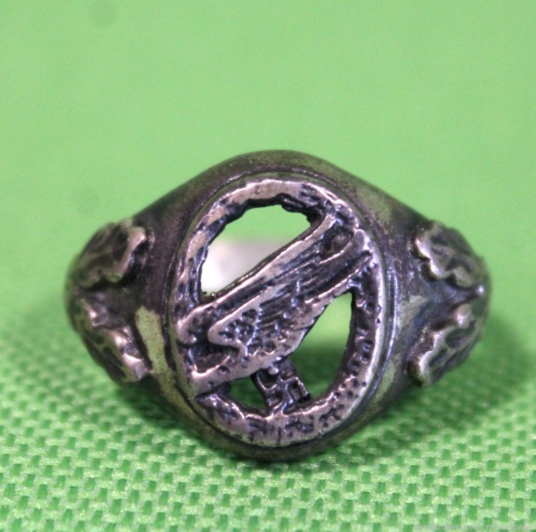 German WWII Luftwaffe Paratrooper Officers Ring CA-img-0