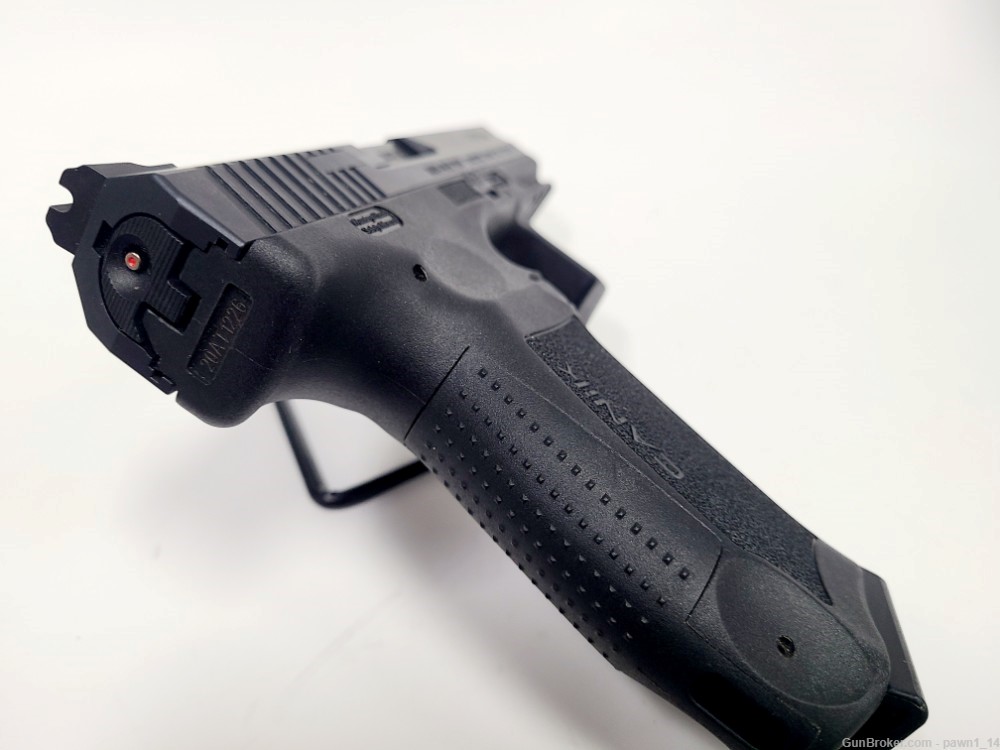 Canik TP9SF with one magazine-img-5