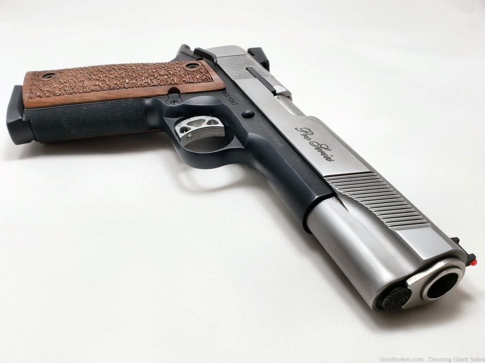 Smith & Wesson SW1911 Pro Series .45 ACP 178011-img-0