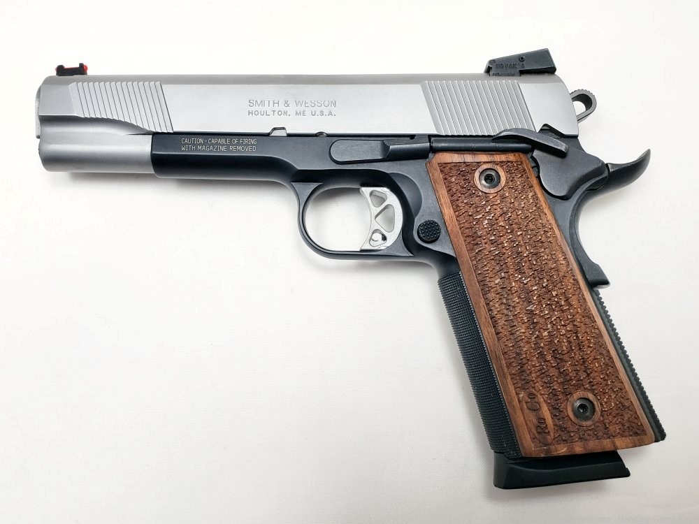 Smith & Wesson SW1911 Pro Series .45 ACP 178011-img-4