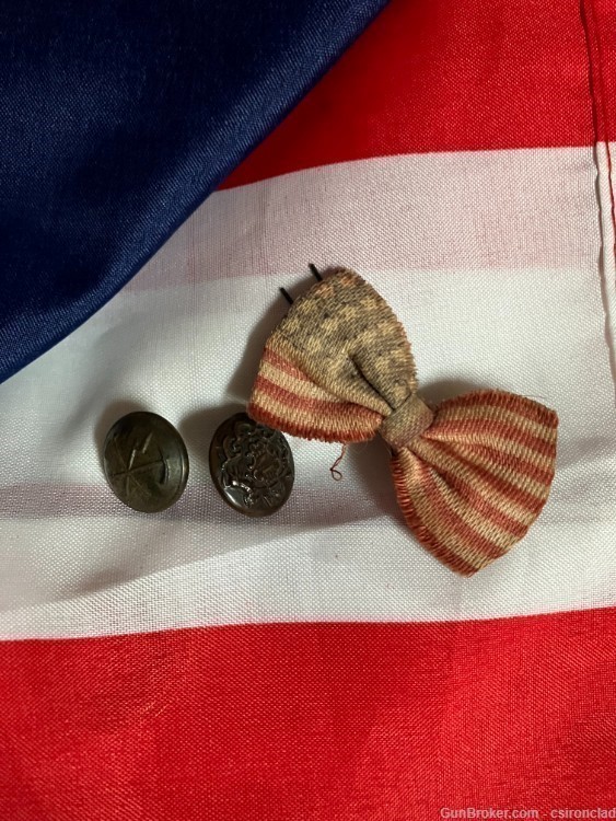 Civil War patriotic Hair bow and cuff buttons, 3 items-img-0