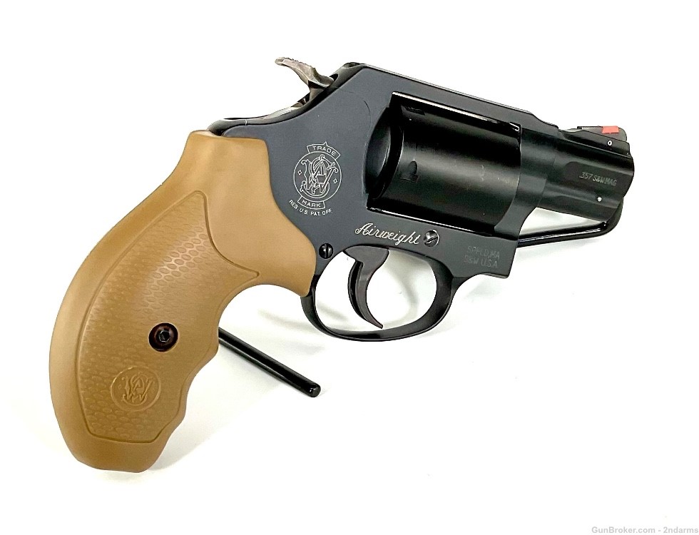 Smith & Wesson S&W 360, M360, J frame, Airweight Revolver, 357 Mag - LNIB-img-4