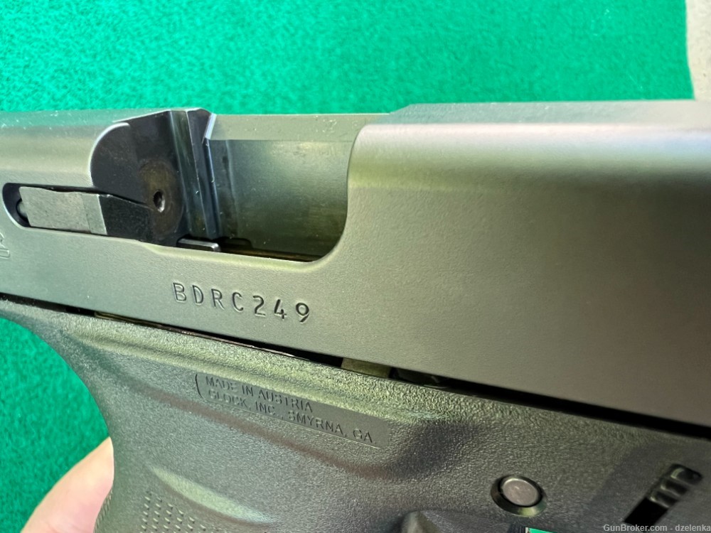 Glock G43 9mm LNIB-img-4
